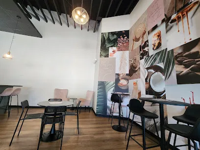 The Blend (Magnolia Heights) Coffee & Cocktails